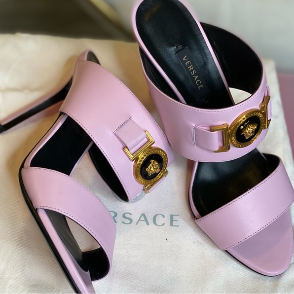 BRAND NEW VERSACE BUBBLEGUM PINK HEELS - Picture 4 of 5